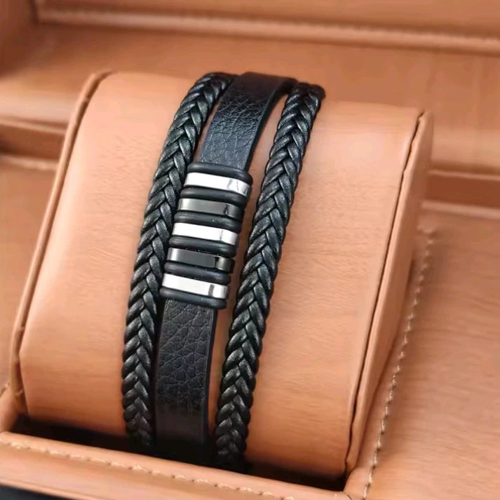 Pulseira de Couro Masculina "Massimo”