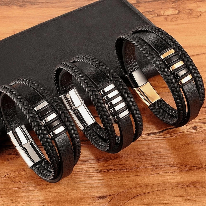 pulseira-masculina-de-couro-salvatore-para-homens-de-gosto-refinado
