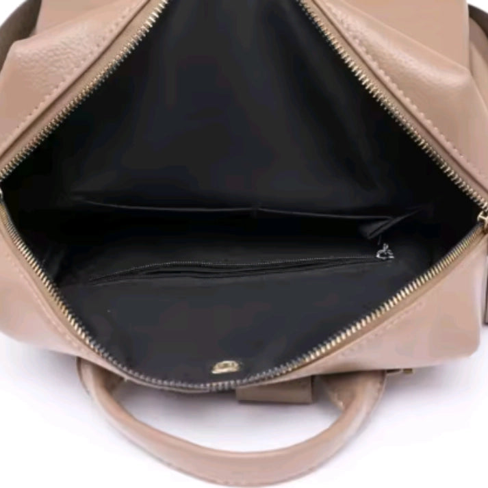 Bolsa-Mochila-Feminina-de-Couro-Vittoria-Bolsa-Mochila-Feminina-bolsa-mochila-de-couro-feminina

