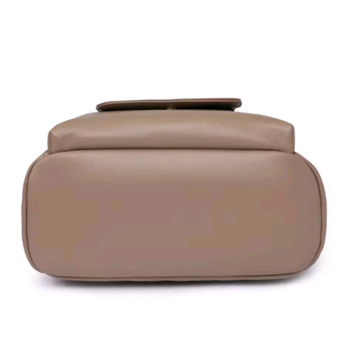 Bolsa-Mochila-Feminina-de-Couro-Vittoria-Bolsa-Mochila-Feminina-bolsa-mochila-de-couro-feminina

