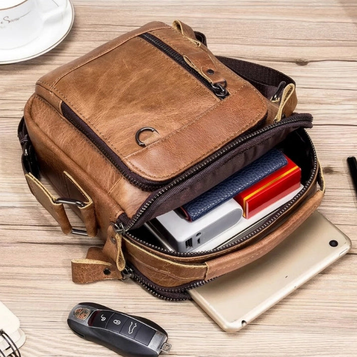 bolsa transversal masculina 
bolsa de couro masculina 
bolsa de couro masculina transversal 
