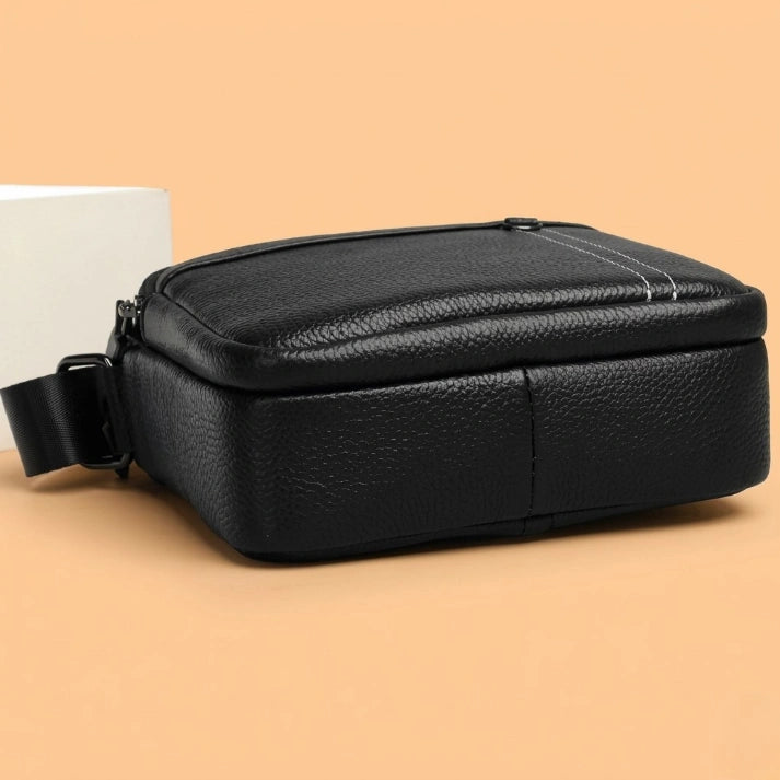 bolsa transversal masculina 
bolsa de couro masculina 
bolsa de couro masculina transversal 

