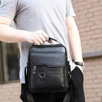 bolsa-de-couro-crossbody-urbana-com-alça-ajustável-e-design-slim