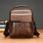 bolsa-de-couro-masculina-transversal-com-múltiplos-compartimentos