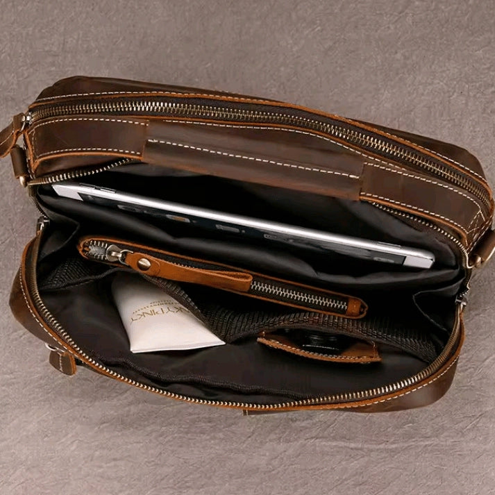 bolsa-de-couro-massimo-com-visual-moderno-e-material-resistente