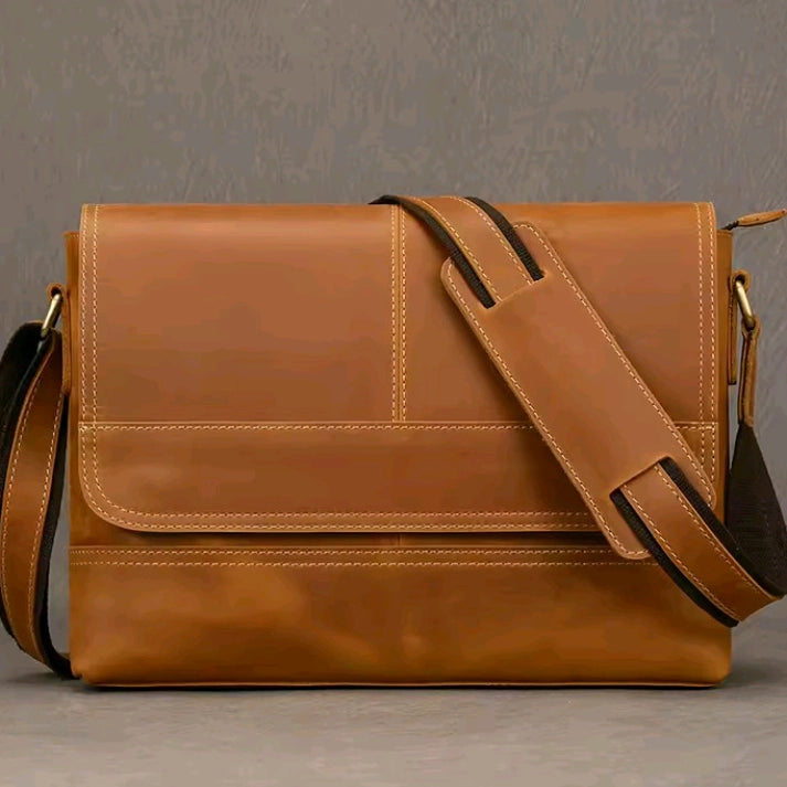 bolsa-de-couro-massimo-vintage-com-alça-transversal
