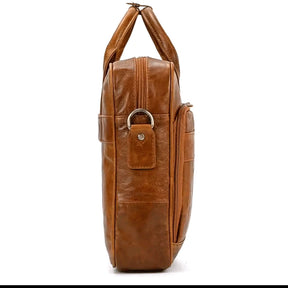 maleta-de-couro-leather-executiva-com-textura-luxuosa-e-estrutura-firme