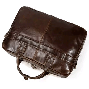 maleta-de-couro-massimo-executiva-com-revestimento-resistente-e-elegante
