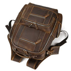 mochila-masculina-preta-de-couro-com-acolchoamento-reforcado-e-bolso-seguro