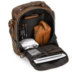 mochila-de-couro-para-notebook-ate-16-pol-com-protecao-antichoque-e-bolsos