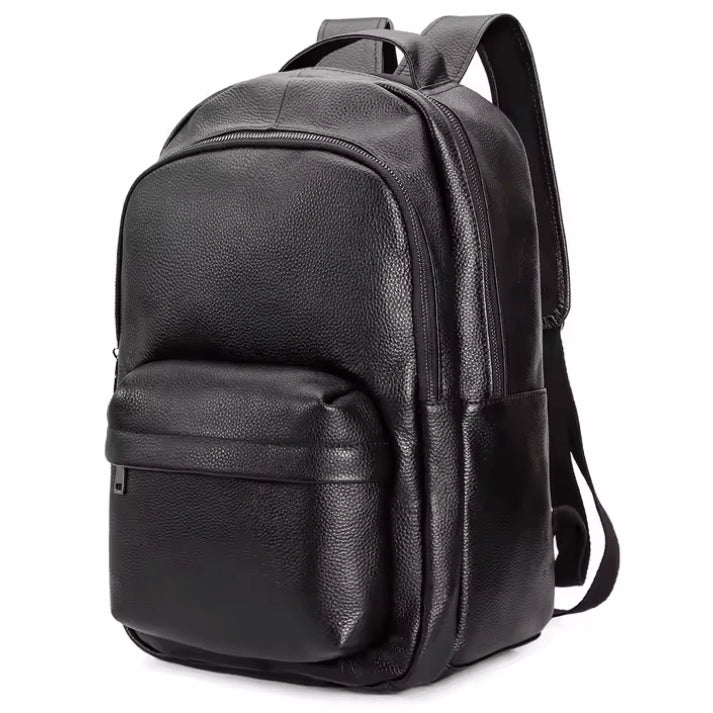 mochila-de-couro-genuino-massimo-com-alca-confortavel-e-estilo-moderno

