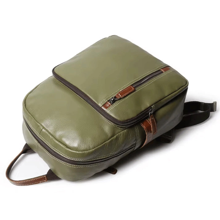 mochila-de-couro-genuino-preta-com-compartimento-para-laptop-15-pol

