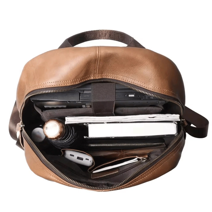 mochila-de-couro-genuino-massimo-com-visual-atemporal-e-praticidade

