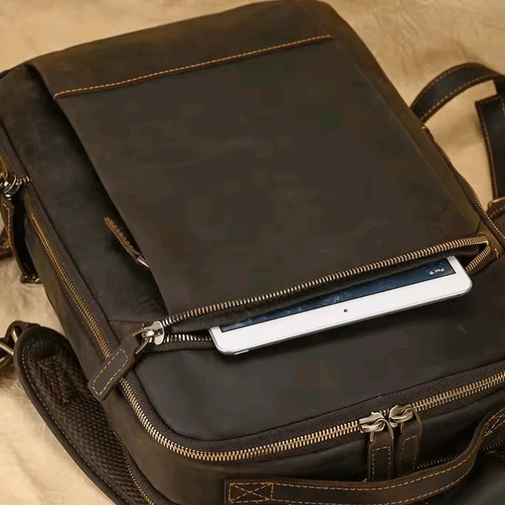 mochila-de-couro-genuino-para-notebook-masculina-com-toque-profissional