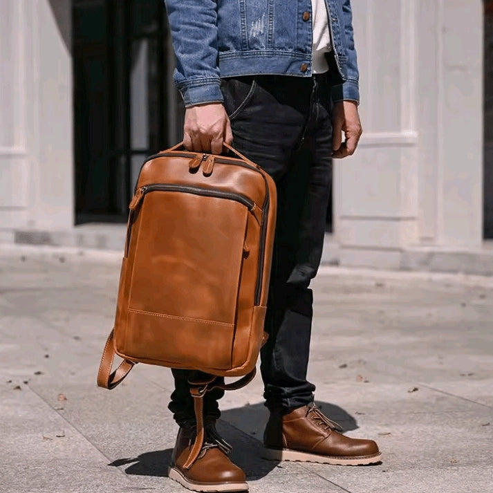 mochila-de-couro-para-notebook-com-almofadado-interno-e-zíper-metalico