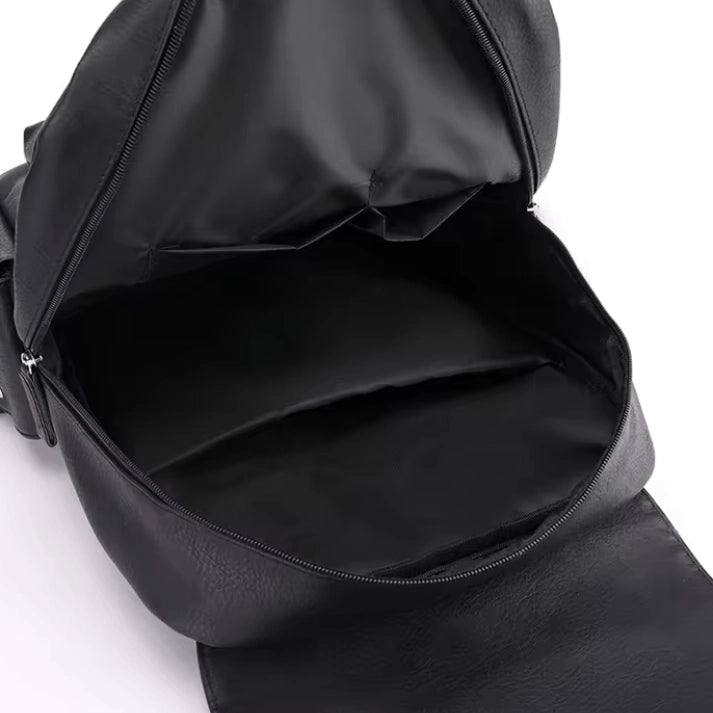 mochila-de-couro-masculina-com-bolsos-internos-e-notebook-17