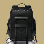 mochila-de-couro-legitimo-para-notebook-17-pol-com-tecnologia-usb