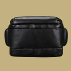 mochila-de-couro-legitimo-com-acesso-usb-e-protecao-para-notebook