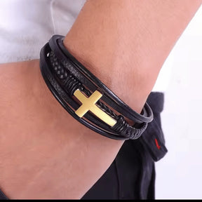 pulseira-de-couro-massimo-roma-cruz-da-fe-com-estilo-simples-e-sofisticado