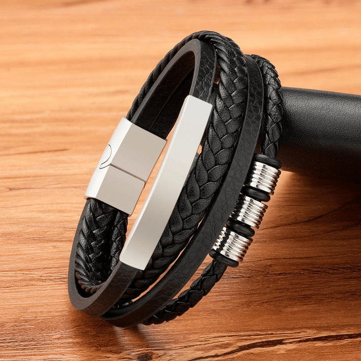 pulseira-de-couro-legitimo-enzo-com-identidade-masculina-marcante