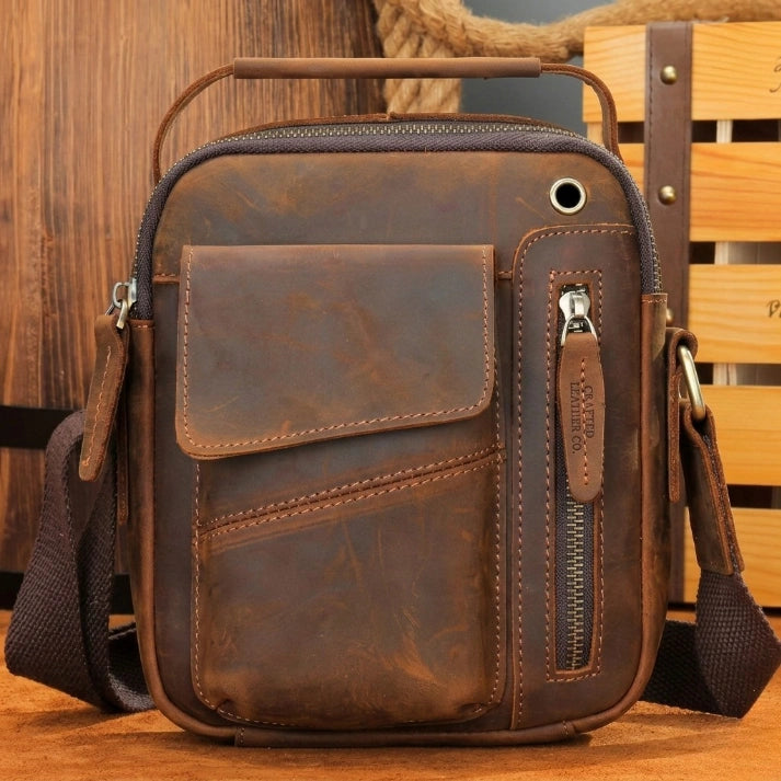 bolsa transversal masculina 
bolsa de couro masculina 
bolsa de couro masculina transversal 
